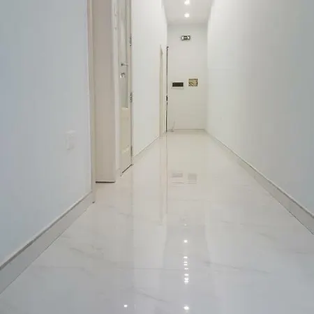 Ivory Valletta